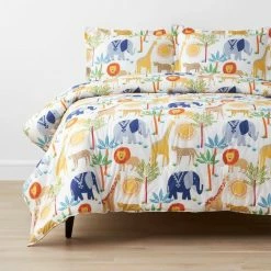 Promo 👍 Company Kids Jungle Animals Multicolored Organic Cotton Percale Full/Queen Comforter Set by Company Kids by The Company Store 🤩