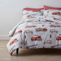 Brand new 👏 Firetrucks 4-Piece Multicolored Graphic 200-Thread Count Organic Cotton Percale Queen Sheet Set by Company Kids by The Company Store ⌛ -Allied Home Shop company kids by the company store sheet sets 30331l q multi 40 1000