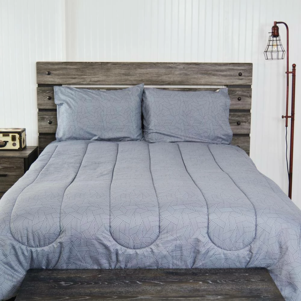 Outlet π Forest Symbols 3-Piece Gray Multi-Color Polyester Queen Comforter Set by DONNA SHARP π 4 Outlet π Forest Symbols 3-Piece Gray Multi-Color Polyester Queen Comforter Set by DONNA SHARP π - Image 2