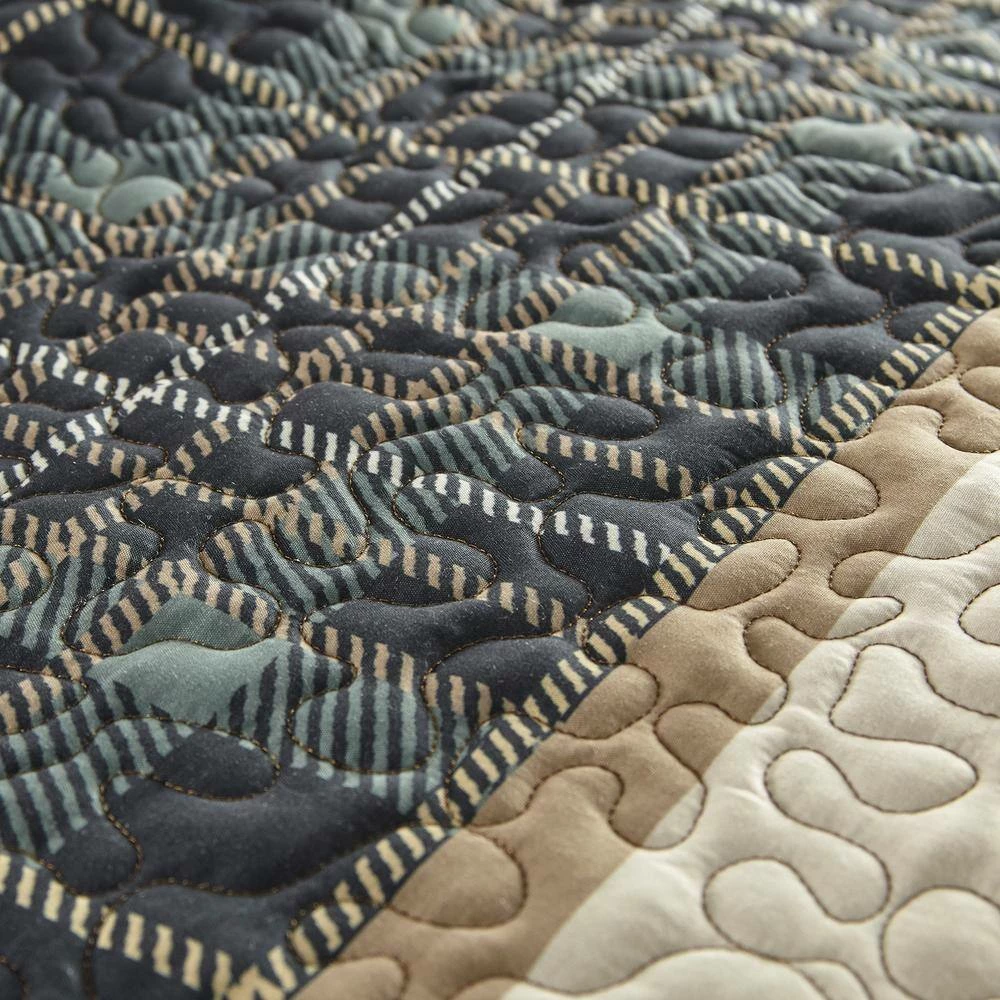 Coupon π Bear Walk Plaid Green Polyester Twin Quilt by DONNA SHARP π 4 Coupon π Bear Walk Plaid Green Polyester Twin Quilt by DONNA SHARP π - Image 2