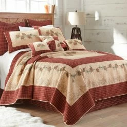 Brand new 🧨 Pine Lodge Red and Camel Cotton Queen Quilt by DONNA SHARP 😍