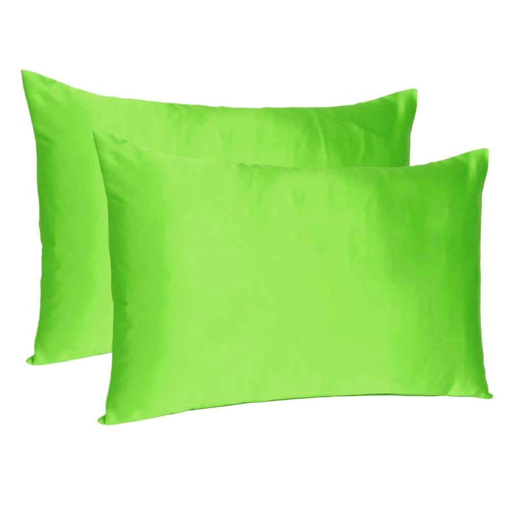 Brand new π Amelia Bright Green Solid Color Satin Queen Pillowcases (Set of 2) by HomeRoots β 3 Brand new π Amelia Bright Green Solid Color Satin Queen Pillowcases (Set of 2) by HomeRoots β